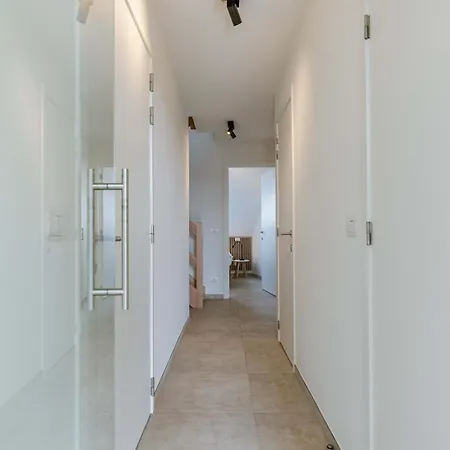 Huswell - Spacious, High-quality Duplex In Ostende