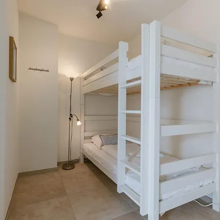 Huswell - Spacious, High-quality Duplex In アパート *
